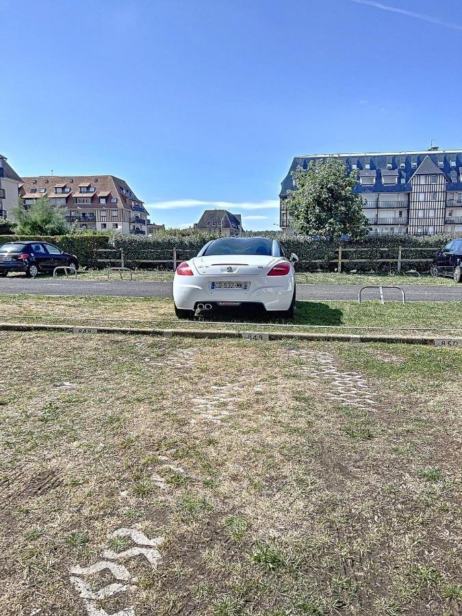 Appartement Avec Jardin A 30M De La Plage Villers-sur-Mer Eksteriør bilde